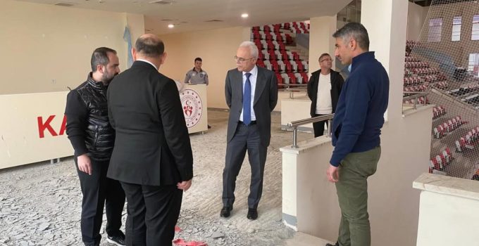 Akçakoca Spor Salonu’nda Yenilenme İçin Geri Sayım Başladı